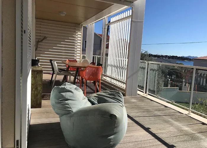 Luce Marina Apartment Petrcane