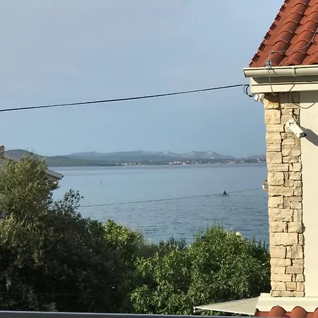 Appartement Luce Marina Petrčane