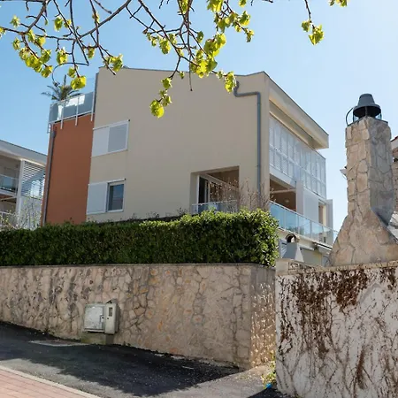 Luce Marina Apartment